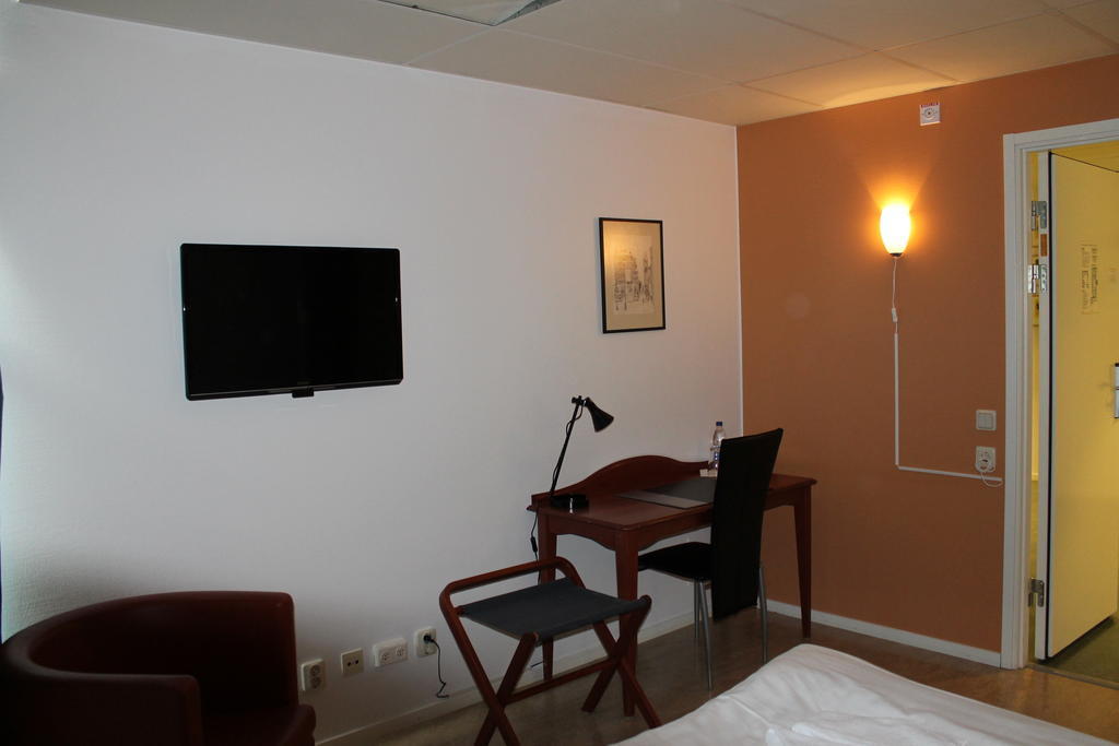 Pronova Hotell & Vandrarhem Norrköping Εξωτερικό φωτογραφία