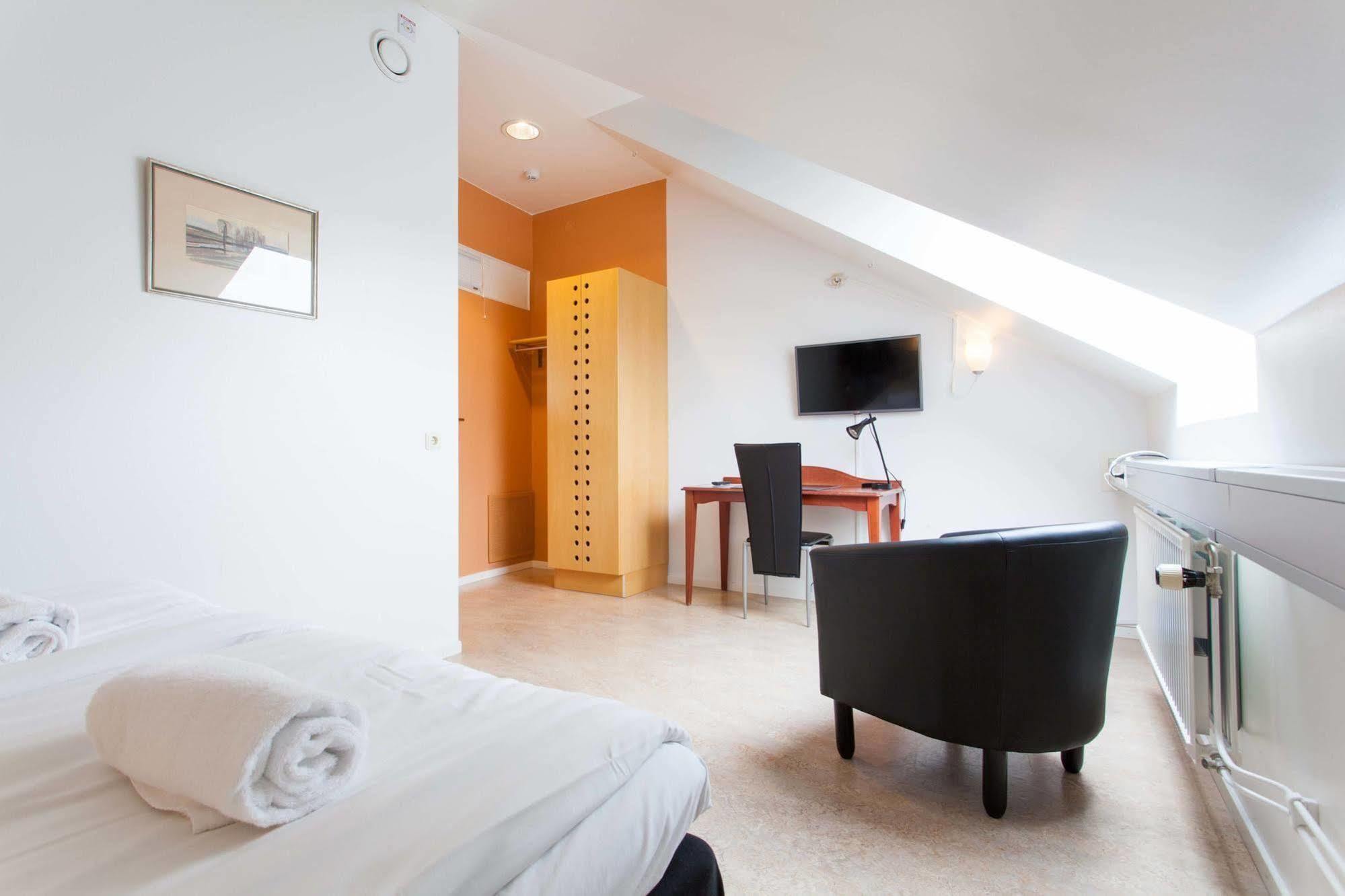 Pronova Hotell & Vandrarhem Norrköping Εξωτερικό φωτογραφία